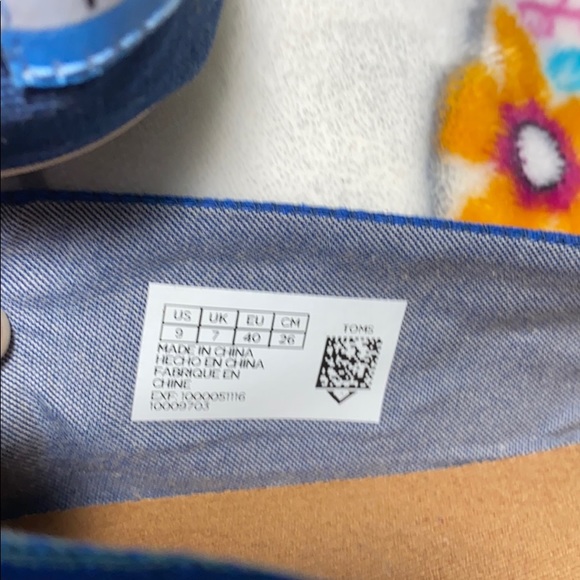 Toms Women’s Classic shoe - Picture 5 of 5